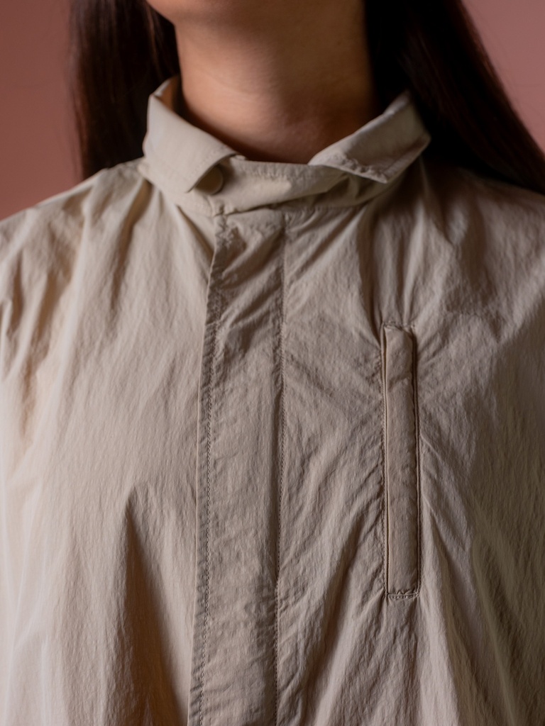 Lia_BG_Detail-3