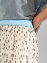 NudalR_PR_Detail-2