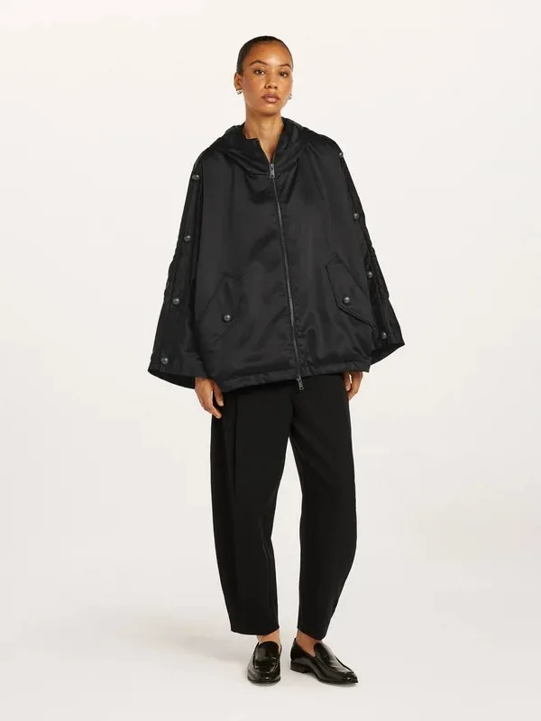 VIKAjacket_1990_BM_F3.webp