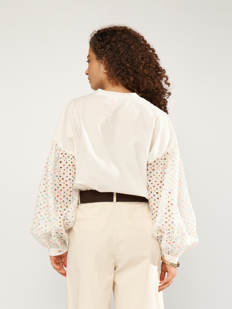 706770_WS_Back