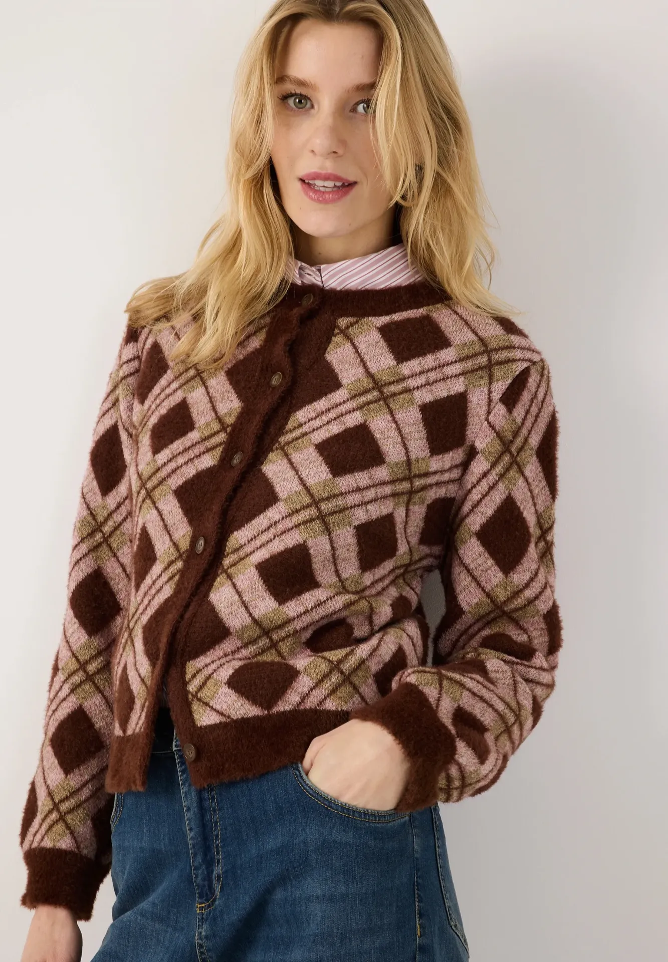 Strickjacke mit Argylemuster
