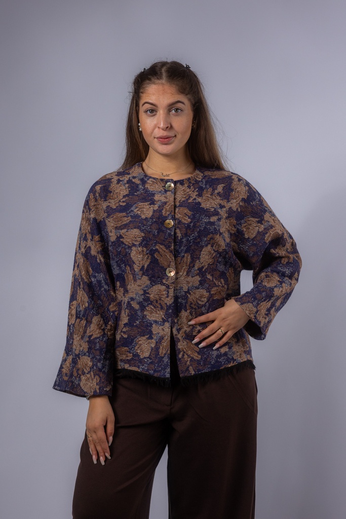 [P3562_D35058_PR-36] Kurzgeschnittene Strickjacke mit Fransensaum (36)