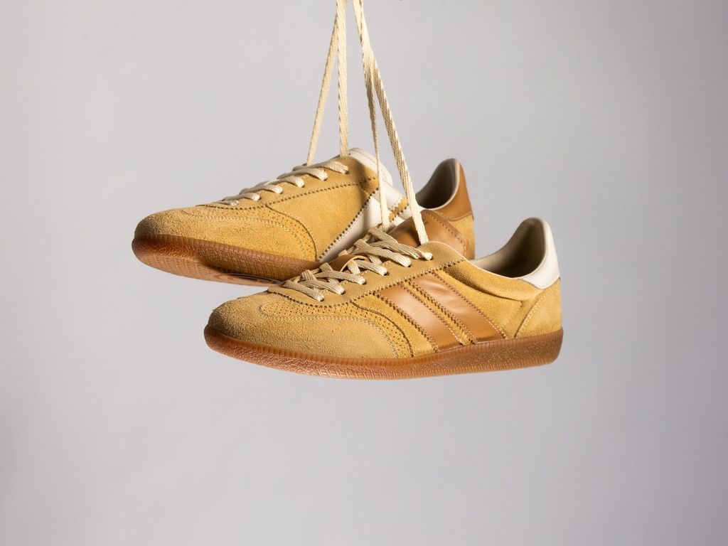 Sneaker, assymetrie