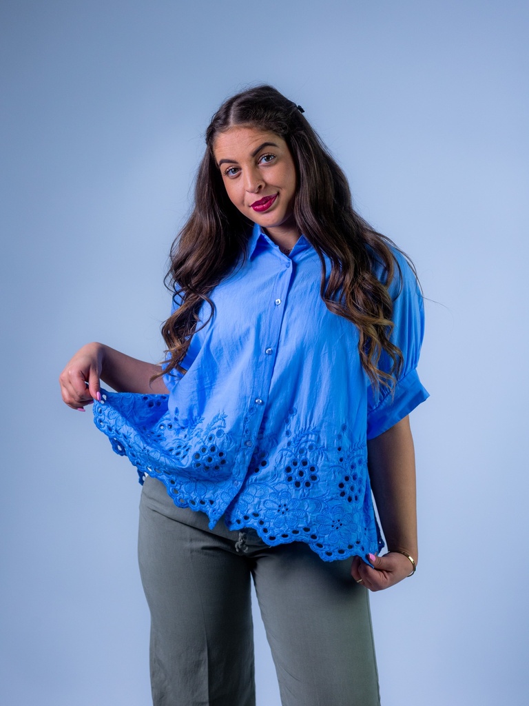 [156914_BL-S] Bluse mit Lochstickerei (S)